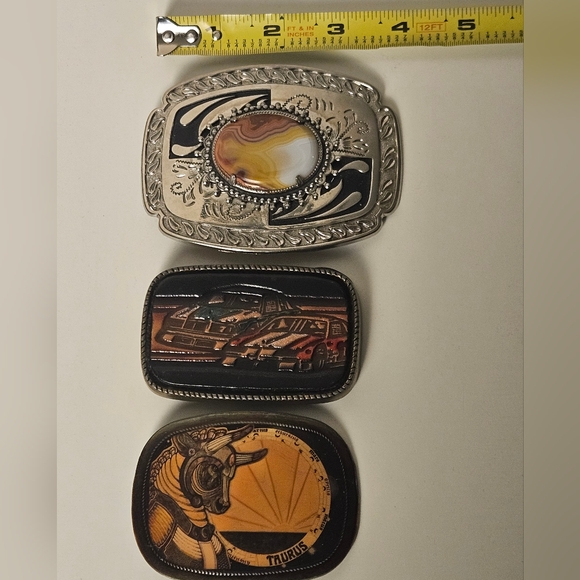 Lot of 3 Vintage Belt Buckles Taurus, Agate and Racing Car Belt Buckles - Picture 8 of 8
